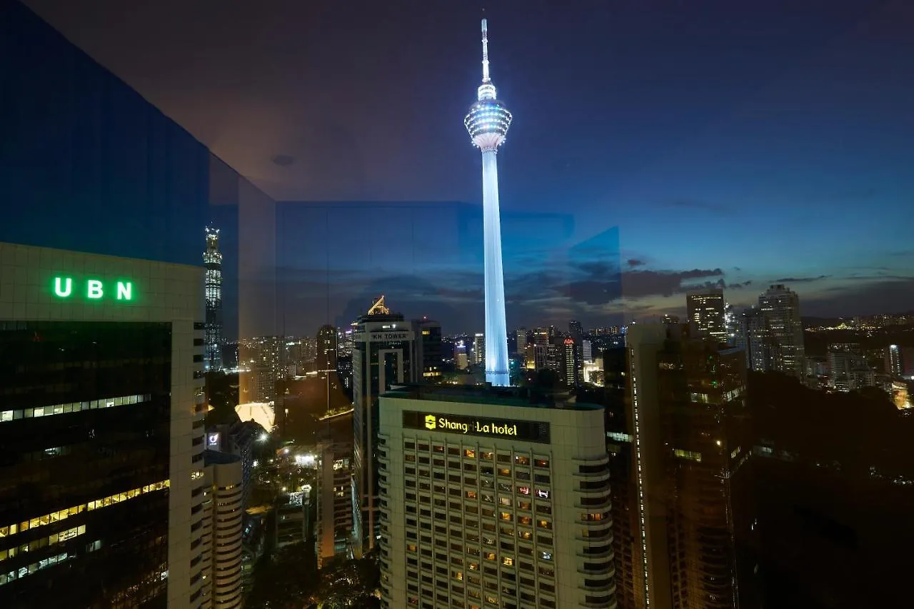 Quzoma Suites In Klcc Vortex Kuala Lumpur
